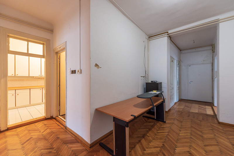 Četverosoban Stan Sarajevo - Centar - 145m2 - Prodaja 12