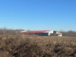 Farma sa zemljištem Gornji Hasići Šamac