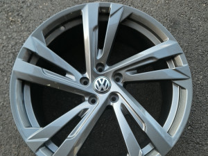Felge 19 vw tiguan valencia passat arteon golf 5x112
