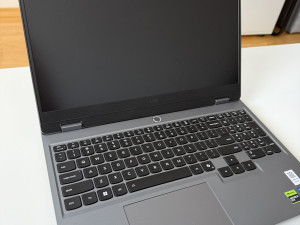 Lenovo LOQ Gaming i5-13450hx 16GB 512GB SSD RTX 5050 144Hz