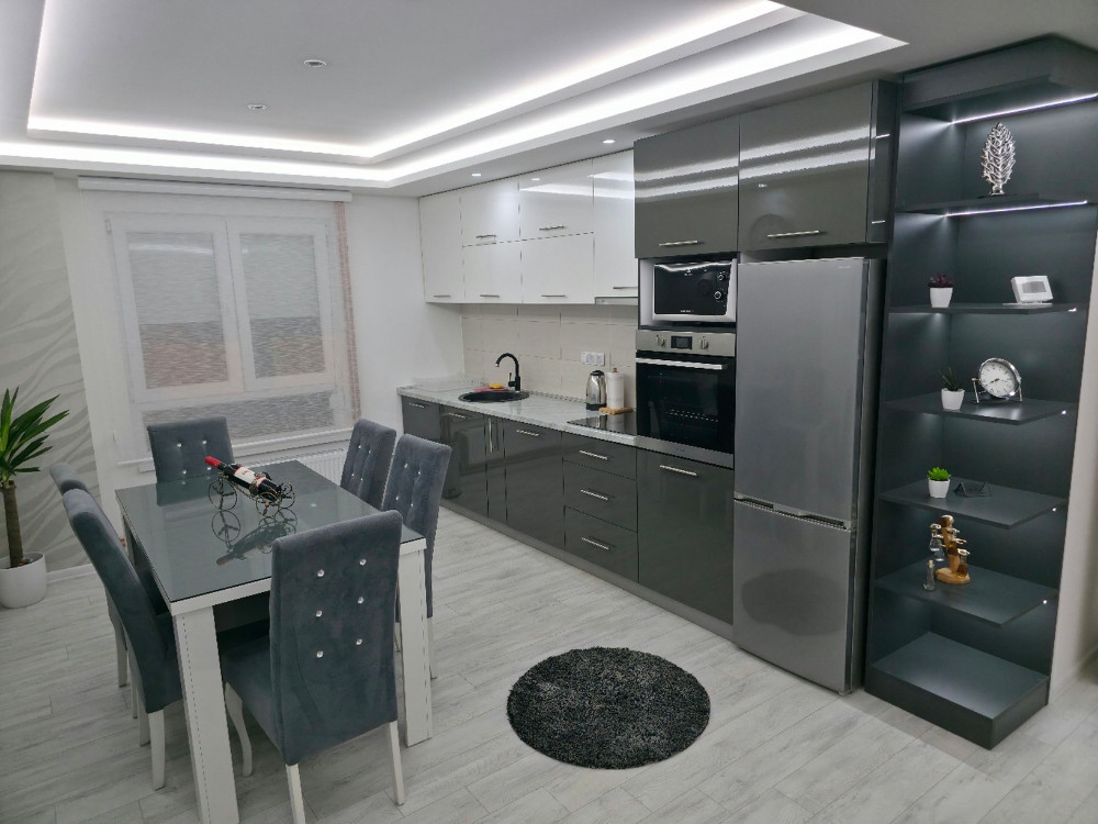 Stan na dan Lux Tara Pale Jahorina jacuzzi 75m2 3