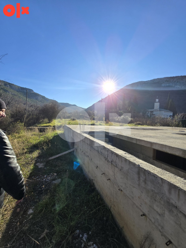 Zemljište sa zapocetim objetom Mostar-Zitomislic uz M17 13