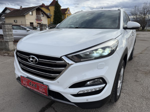 Hyundai Tucson 2.0CRDi 2015God.4x4 Uvoz CH Savrsen!!!