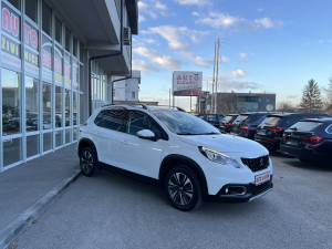 Peugeot 2008 1.6 HDI 73kW 2018 god *led,kamera,panorama