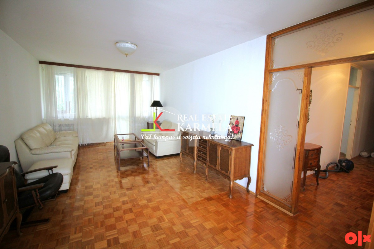 Stan sa garažom u Sarajevu, Centar , ulica Pruščakova 3