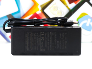 Punjač za romobil SJT-85E 42V/2A 84W Li-ion DOPER