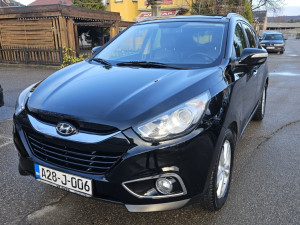 HYUNDAI IX35 2.0 CRDI 4X4 AUTOMATIK