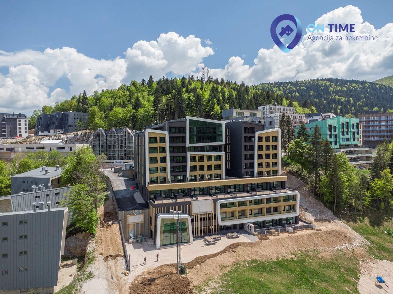 ON TIME prodaje: Trosoban Apartman Bjelašnica 2