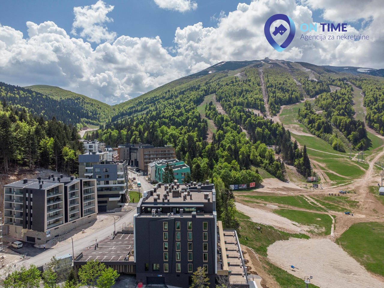 ON TIME prodaje: Trosoban Apartman Bjelašnica 23
