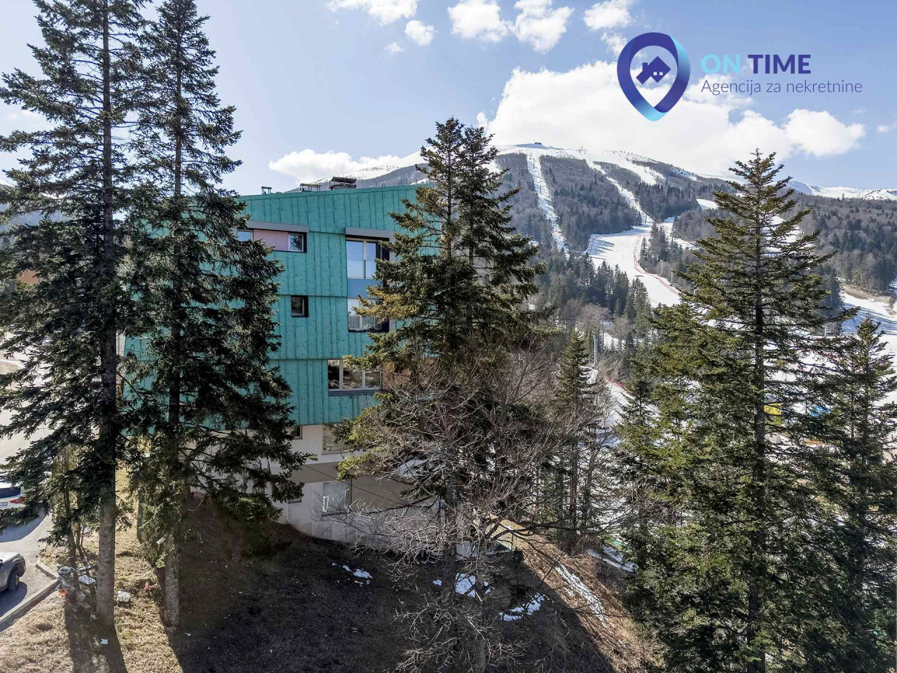 ON TIME prodaje: Trosoban Apartman Bjelašnica 15