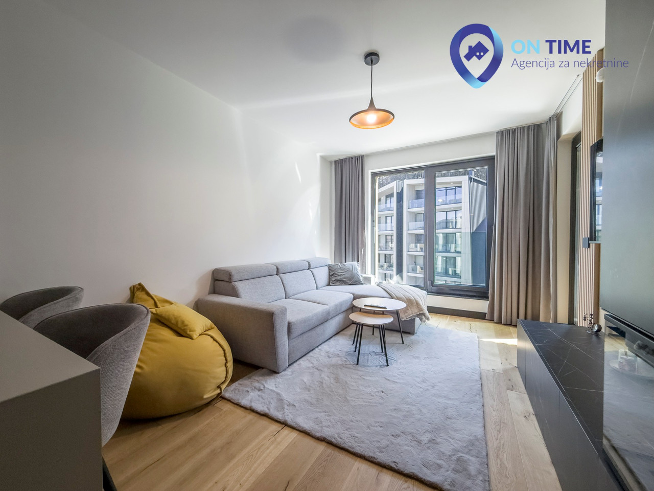 ON TIME prodaje: Trosoban Apartman Bjelašnica 8