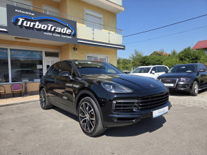 Porsche Cayenne 3.0 V6 Tiptronic Panorama