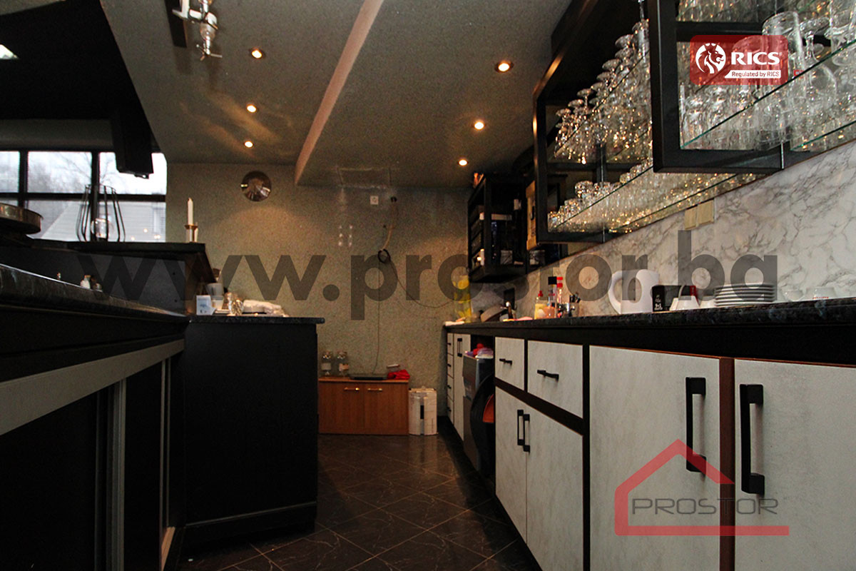 PROSTOR izdaje: Poslovni prostor, 82m2, Lukavica 8