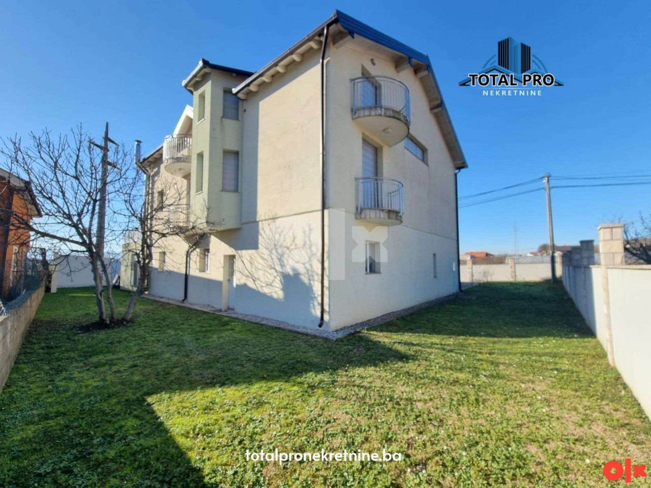 TOTAL PRO/ Vila s bazenom 500 m2 / Blagaj 11