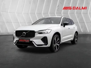 Volvo XC60 2.0 B4 AWD Ultimate Dark FULL-LED VIRTUAL PANORAMA
