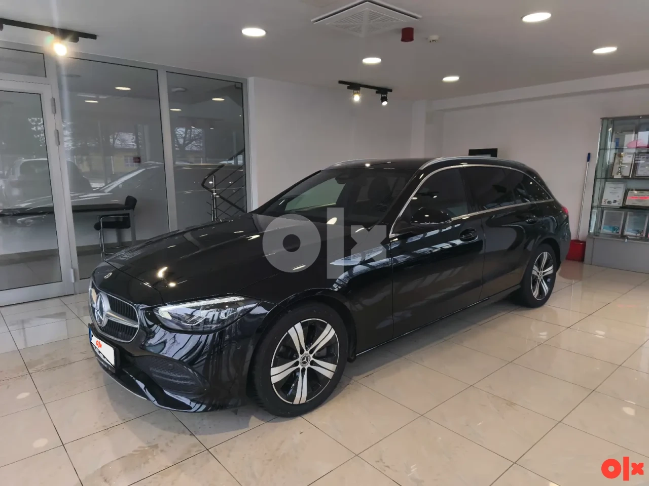 Mercedes-Benz C 200d 2023 220d