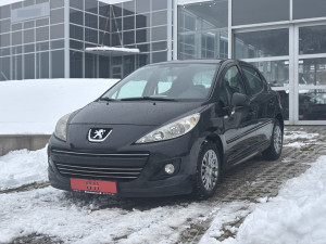 Peugeot 207 1.4 benzin 70 KW