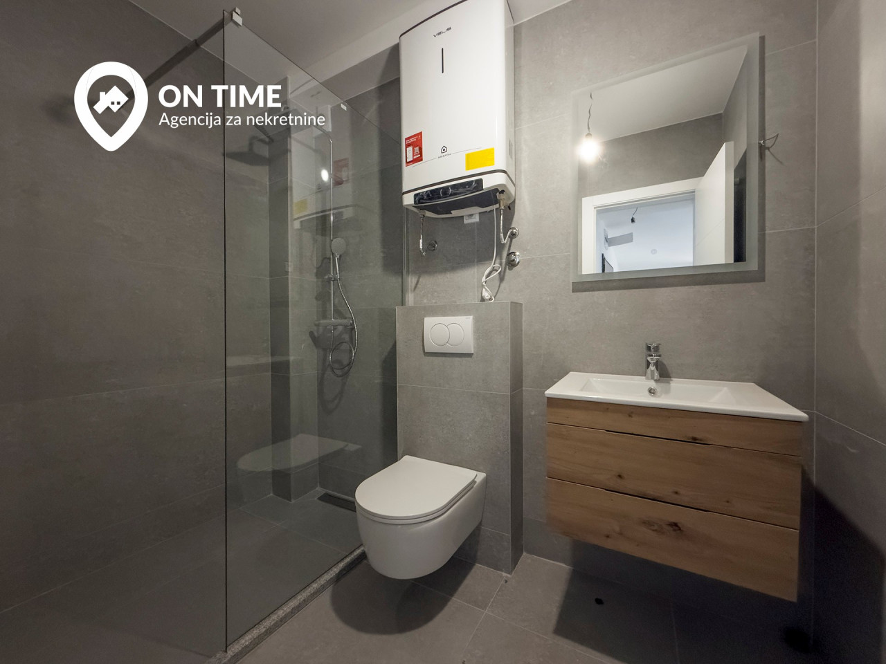 ON TIME prodaje: Dvosoban Apartman Jahorina 12