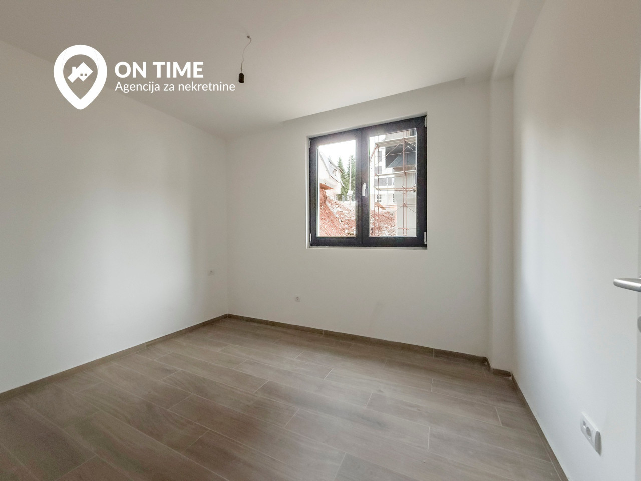 ON TIME prodaje: Dvosoban Apartman Jahorina 13