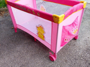 KREVETIC ZA BEBE  putni KREVETAC Princeze