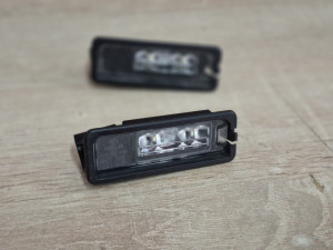 Golf 7 svijetlo za registraciju/svijetlo za tablice 1k8943021d