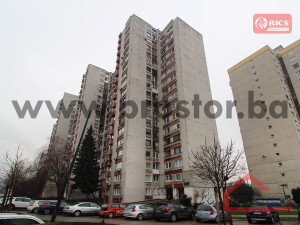 PROSTOR prodaje: Trosoban stan sa lođom, Alipašino polje