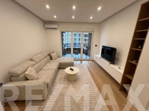 Nov luksuzan trosoban stan sa garažom | Centar, Palata | Najam