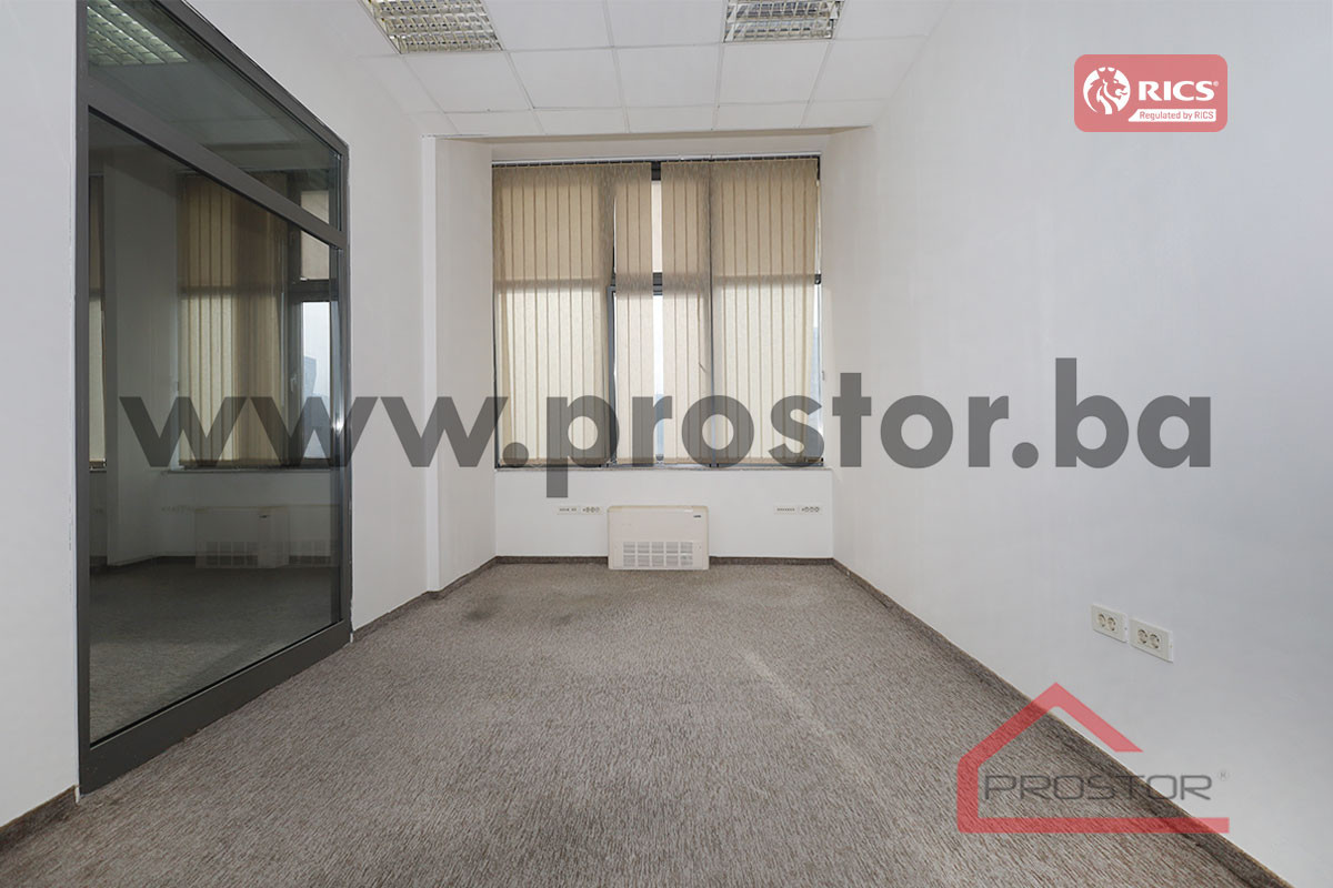 PROSTOR izdaje: Poslovni prostor, Pofalići 6