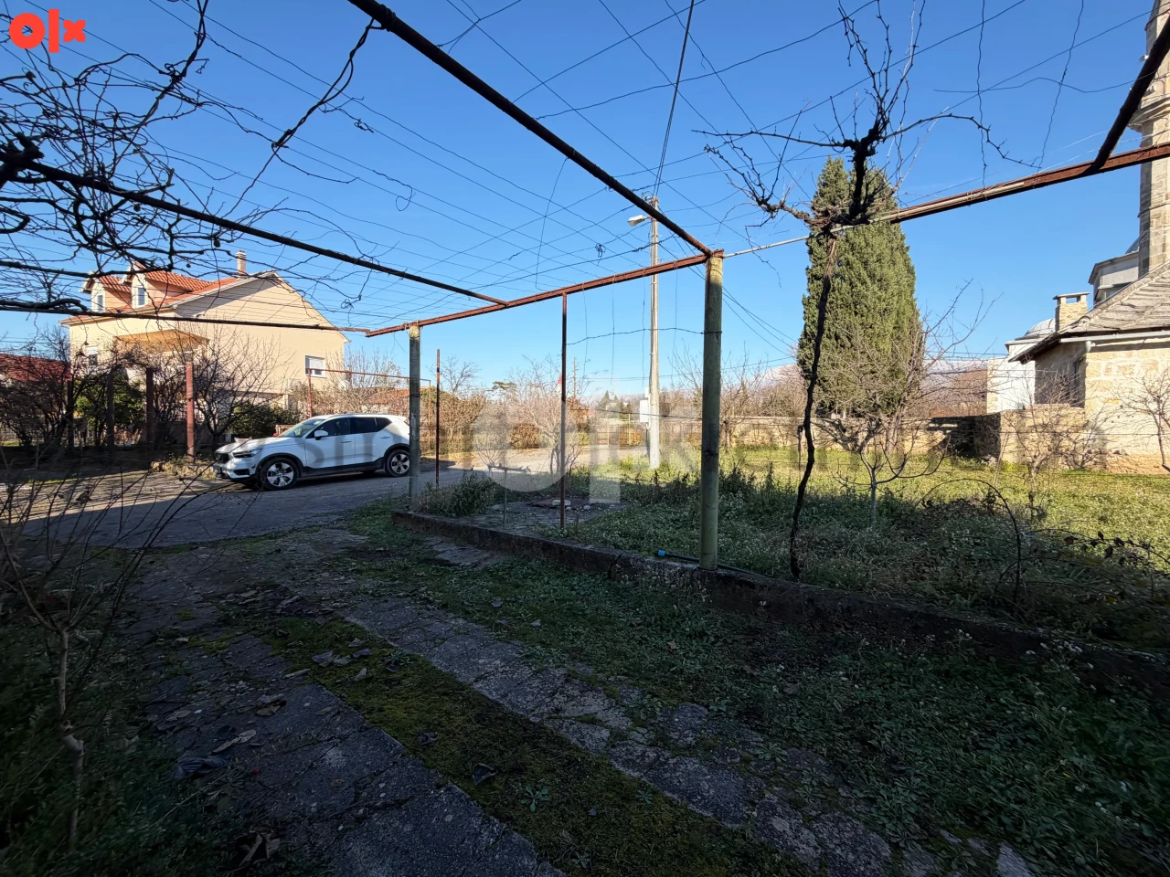 Dvije kuće sa garažama u naselju Buna, Mostar 16