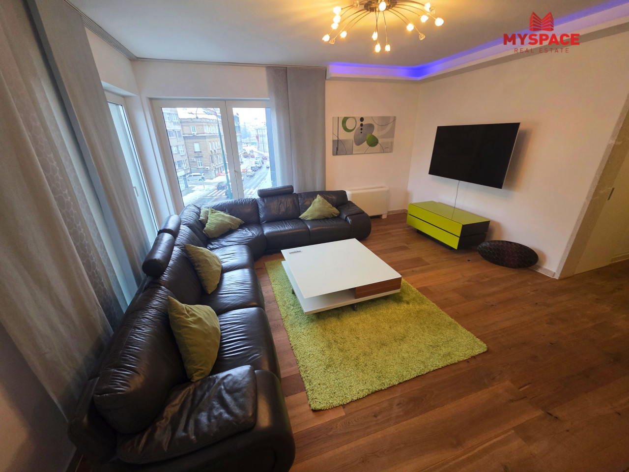MY SPACE/ LUX stan sa garazom/ NAMJESTEN/ 107 m² - Ansicht 6