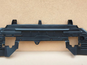 Zaštita plastika motora branika Peugeot 508