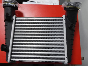 Hladnjak zraka interkuler Golf 4