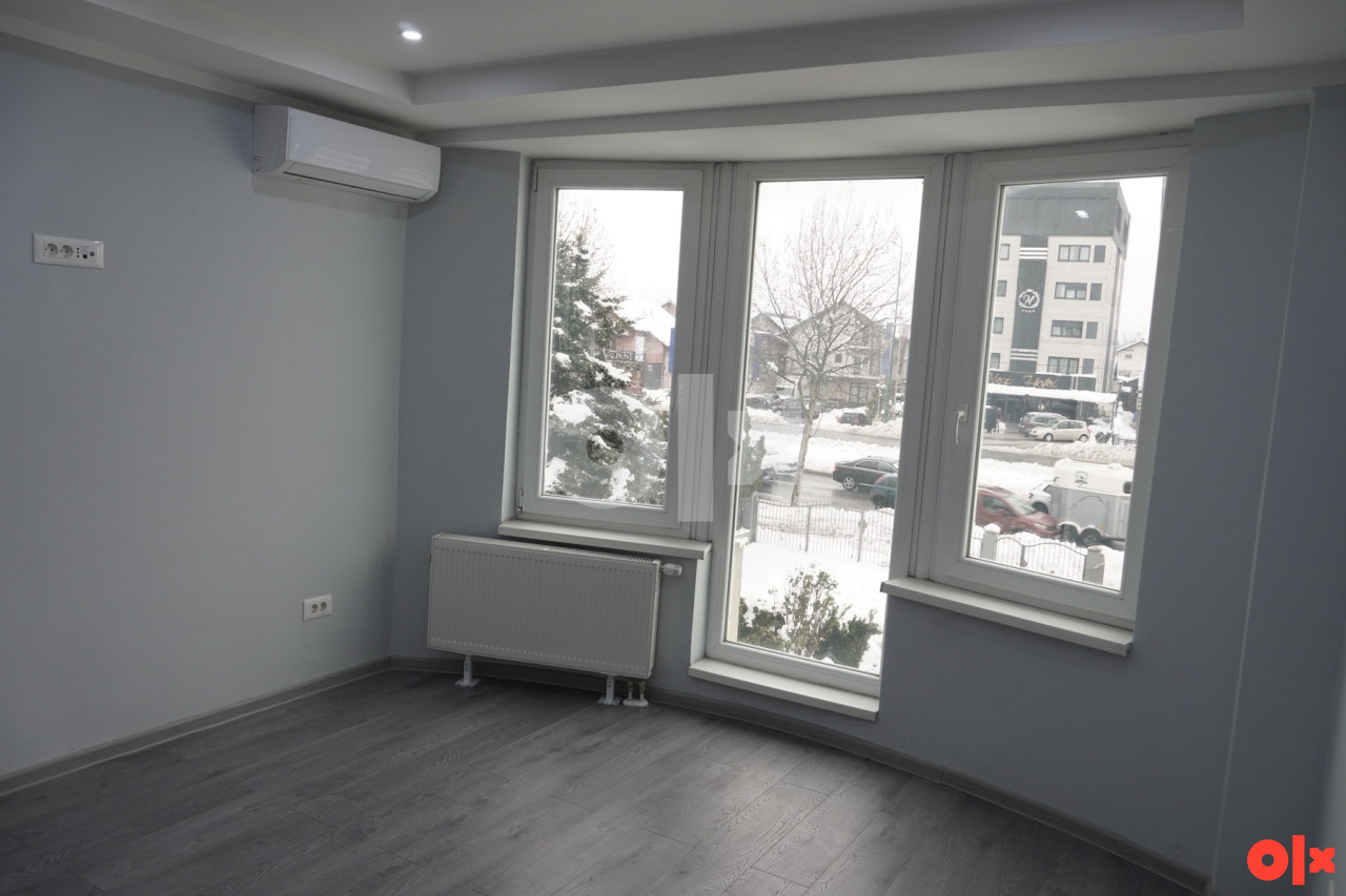 Prodaje se stambeno-poslovni Sarajevo glavna cesta) - Flere