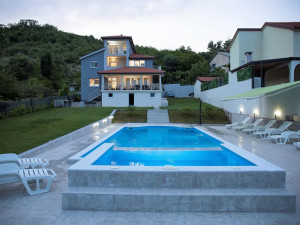 Luksuzna vila uz rijeku Bunu, spoj elegancije i vrhunskog komfora