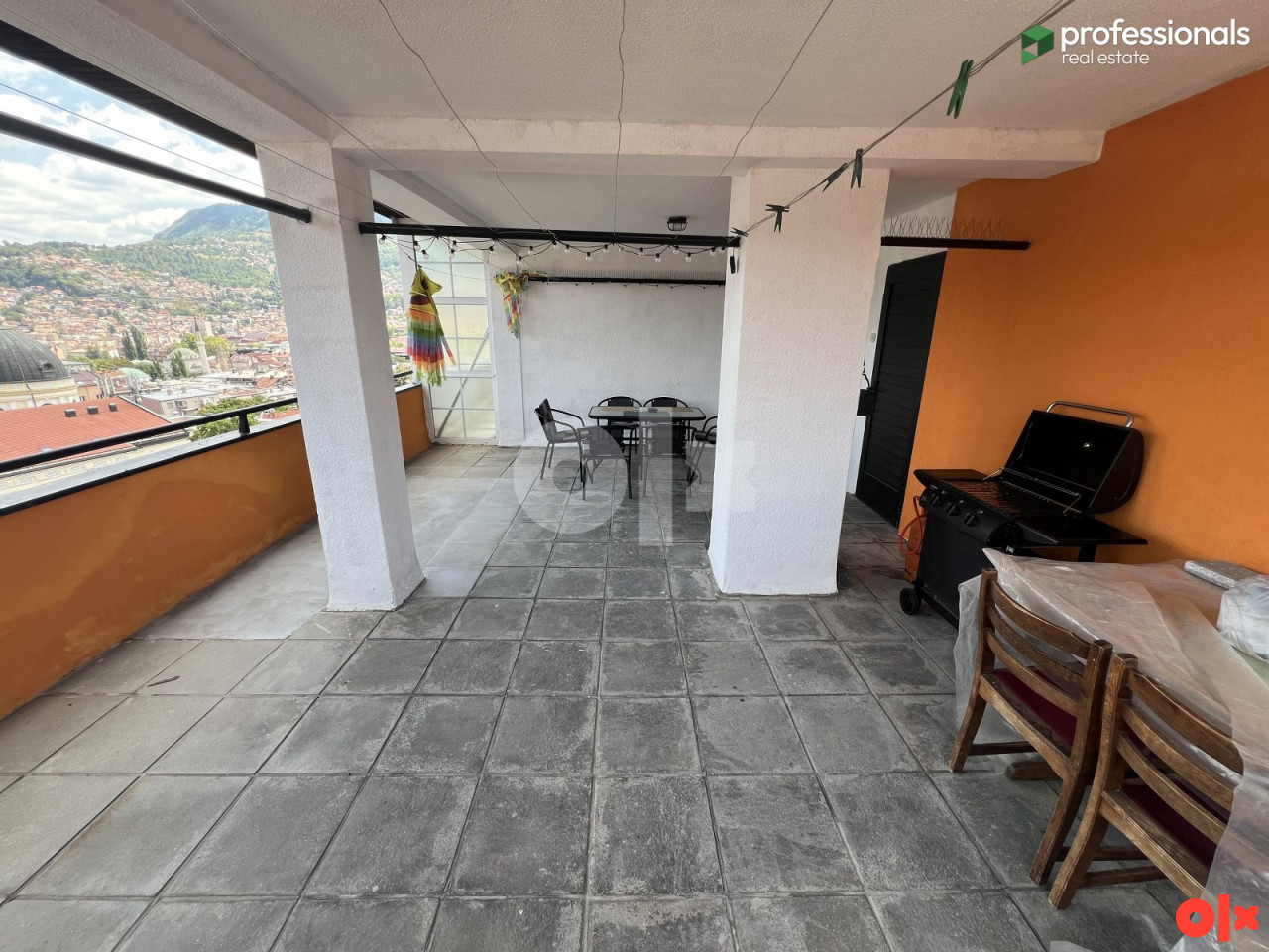 Trosoban stan Centar Sarajevo 22
