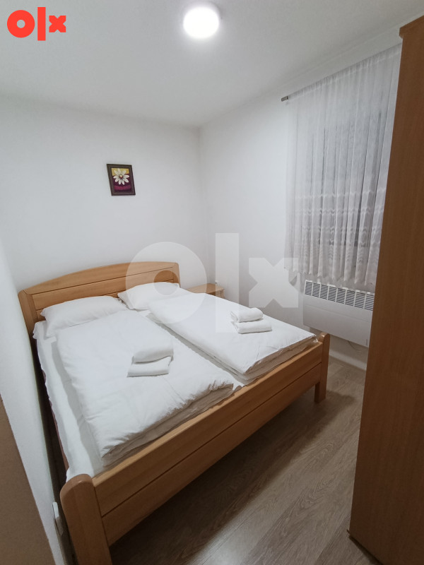 Divan Vlašić vikendica 8