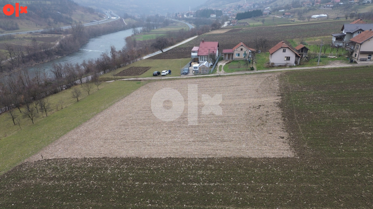 Zemljište u poslovno-industrijskoj zoni drivusa 3