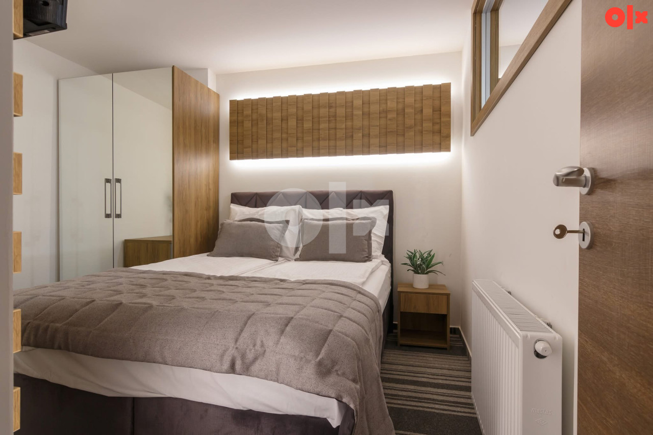 TRIMMO/Stambeno-poslovni objekat Korzo-Visoko/698 m2/TOP lokacija 11