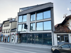 TRIMMO/Stambeno-poslovni objekat Korzo-Visoko/698 m2/TOP lokacija