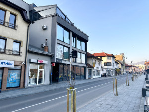 TRIMMO/Stambeno-poslovni objekat Korzo-Visoko/698 m2/TOP lokacija photo 3