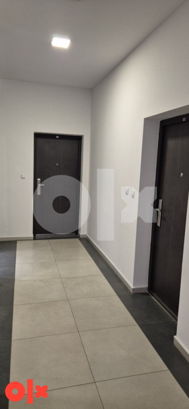 Stan 51m2 Bijeljina, centar 10
