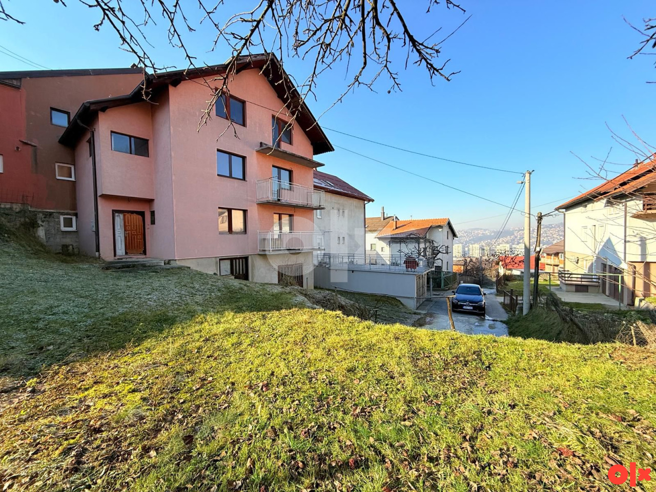 CASA MIA / Kuća 239m2 / Zemljište 950m2 / Aneks / Novi grad