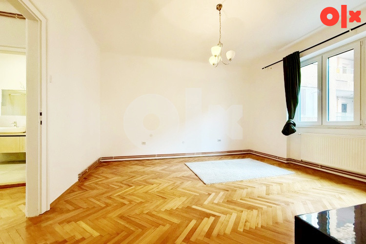 Lijep trosoban stan u strogom centru, Centar - Więcej