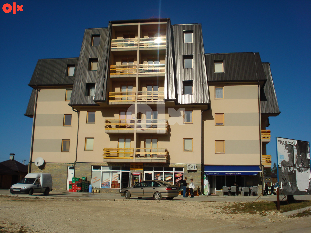 Zakup prostora na Vlašiću,Babanovac,u zgradi Panorami I,56m2