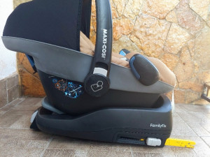 AUTOSJEDALICA Bebe 0-13 KG MAXI COSI   P E B B L E FAMILYFIX top