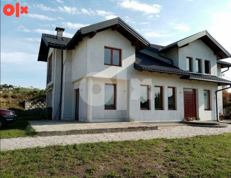 Kuća modernog stila Cazinsko Dedinje 2
