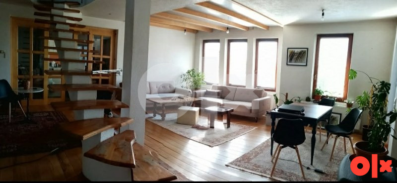 Kuća modernog stila Cazinsko Dedinje 5