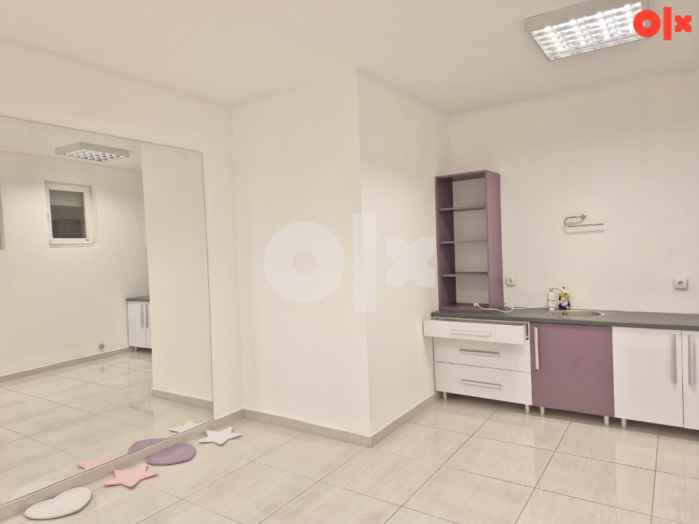 Poslovni prostor Banja Luka, 75m2, Bulevar, nov, parking