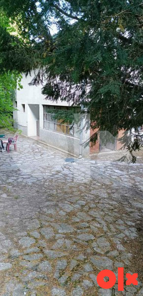 Kuća u prirodnom ambijentu u blizini rijeke Une