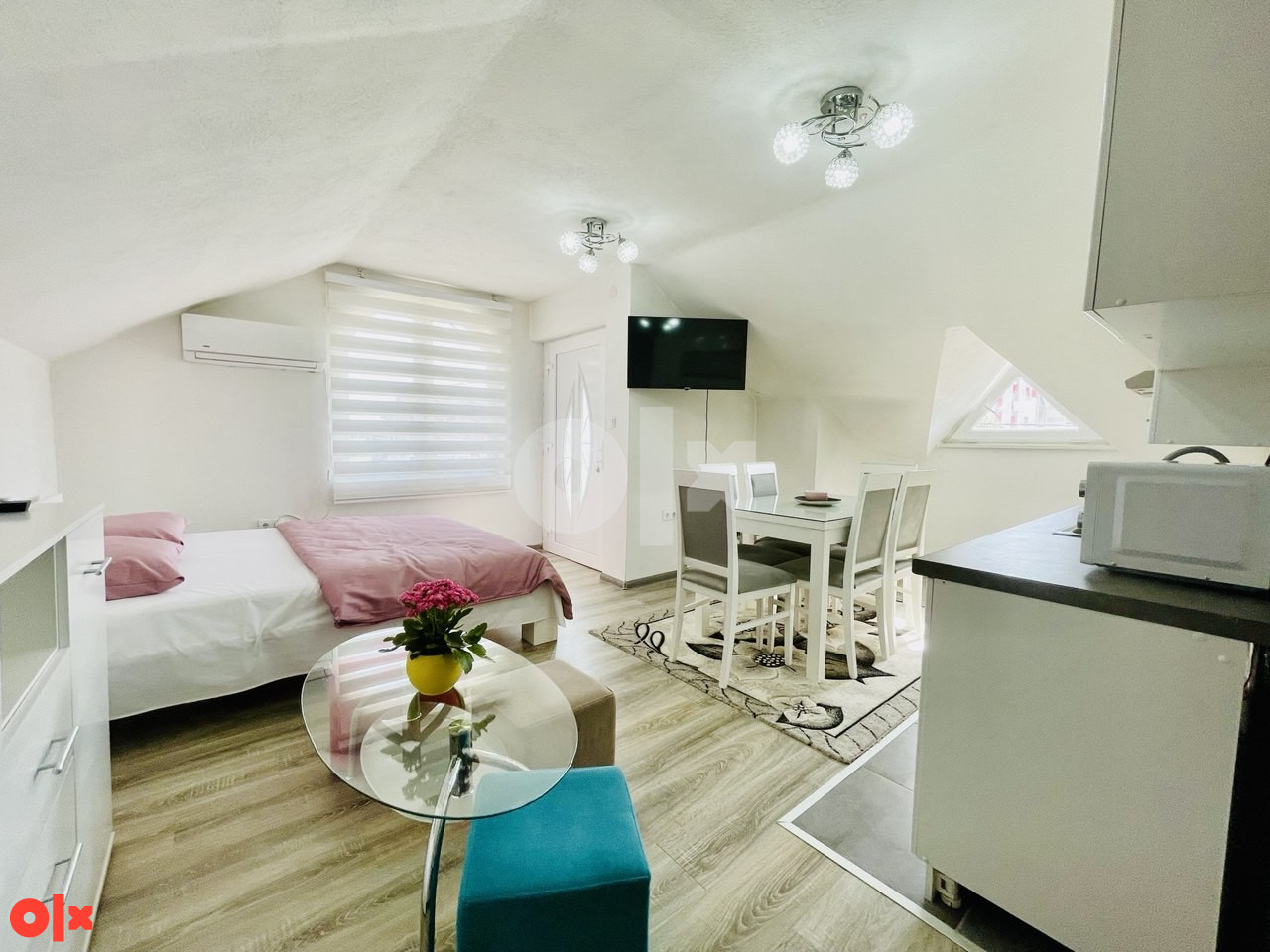 Garsonjera Apartman 30 m2 (cijena sa rezijama )